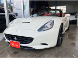 【中古車情報】フェラーリ カリフォルニア F1 DCT カーボンLEDステアリング の中古車詳細（走行距離：1.5万km、カラー：ビアンコアヴス、販売地域：北海道札幌市白石区中央二条三丁目）