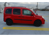 右側面