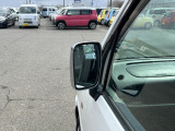 【支払総額推進店】お車をご覧い頂きまして、誠に有難う御座います。在庫車両になりますので、是非ご都合の宜しい時に、見に来て下さい。来店予約をされると、ご案内がスムーズです。