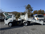 車輛左側・スライド時:スライド接地、安定しております。スライドスムーズに行えます。栃木県栃木市🌳道の駅みかも様🌳すぐヨコ‼️現車確認頂けます😊どうぞ宜しくお願い致します。📞0282-62-0202