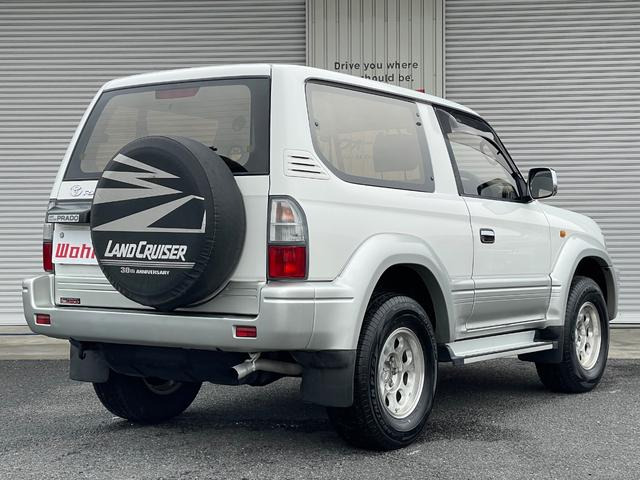 トヨタ ランドクルーザープラド 2.7 RX 4WD ショートボディ・背面