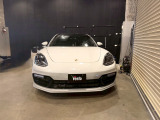 パナメーラスポーツツーリスモ ターボ PDK 4WD 