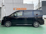 当店の整備は全車提携の正規ディーラーにて整備点検を実施いたしております!消耗部品が悪ければもちろん交換しバッチリの状態で御納車致します!それではお車の装備などをご紹介いたします!&rarr;