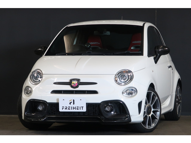 アバルト595ツーリズモ