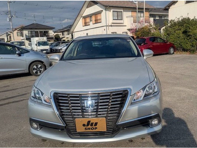 クラウン ハイブリッド 2.5 ロイヤルサルーンG 純正ナビ・バックカメラ・DR・ETC付