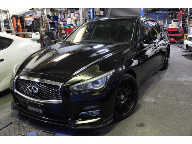 スカイライン2.0 200GT-t車高調・AW・サンルーフ