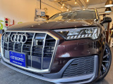 Q7 45 Sラインリミテッド 4WD 特別仕様限定車(310台)/限定専用カラ