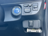 お車の下取りや買取もお任せください。どのようなお車でも査定させていただきます。国産車・輸入車・旧車・不動車・トラック・バイクなど幅広くご対応可能です。
