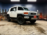 【中古車情報】トヨタ FJクルーザー 4.0 カラーパッケージ 4WD 4WD 純正ナビ バックカメラ クルコン の中古車詳細（走行距離：9.1万km、カラー：ホワイト、販売地域：大阪府摂津市鳥飼上）