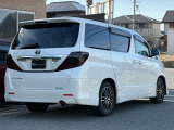 当店ではほとんどお車を、信頼できる日本自動車鑑定協会にて1台ずつチェックし、外装・内装・機関・修復歴の4項目についての鑑定を行い見た目からでは判断のつかない箇所も包み隠さず公開しております♪