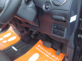 電動スライドドアハンドルカバー付き