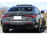 4シリーズクーペ M440i xドライブ 4WD 新車保証/カーブドディスプレイ/有償色