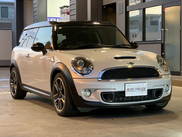 ミニクラブマンクーパー SSOHO 限定車 ハーフレザー 17AW