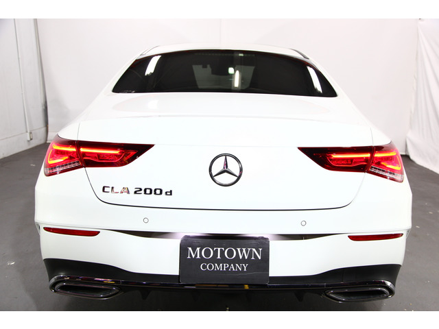メルセデス・ベンツ CLAクラス CLA200d AMGライン ガラスS/Rレザー
