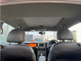 内装クリーニングも行っております。専門スタッフが愛車をピカピカに仕上げさせていただきます。