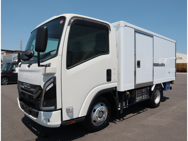 エルフ  中温冷凍車 フルフラットロー 未使用車