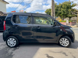 審査通過率99パーセントの実績。一般的なオートローンに加え、国産車・上限200万円・最長24回払いまでの「自社ローン」にも対応。審査に不安がある方も無理のない計画的なプランをご提案します。