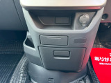 ハリアー・ヴェゼル・CX-5・エクストレイル等、人気のSUVモデル取扱実績多数。スタイリッシュなデザインでドライブに最適です。店頭にない車種やこだわりのカラー等、注文販売も当店にお任せください。