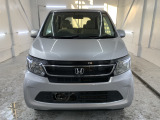 納車前点検では、エンジンをはじめ足回りや装備品の点検をスタッフが丁寧にやらせて頂きますので安心してカーライフを送る事ができます!