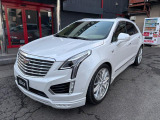 XT5クロスオーバー  プラチナム 正規ディーラー車