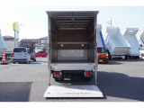 新車注文も扱っております。未使用の車などお得で納期が早いトラックもたくさん置いてありますのでご覧ください。
