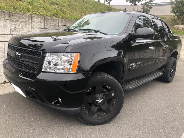 アバランチ 1500 5.3 LTZ 4WD 乗りやすく、おすすめの1台