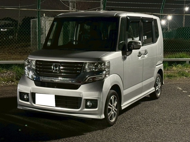 N-BOX+カスタム G Aパッケージ 4WD 片側電動スライドドア スマートキー