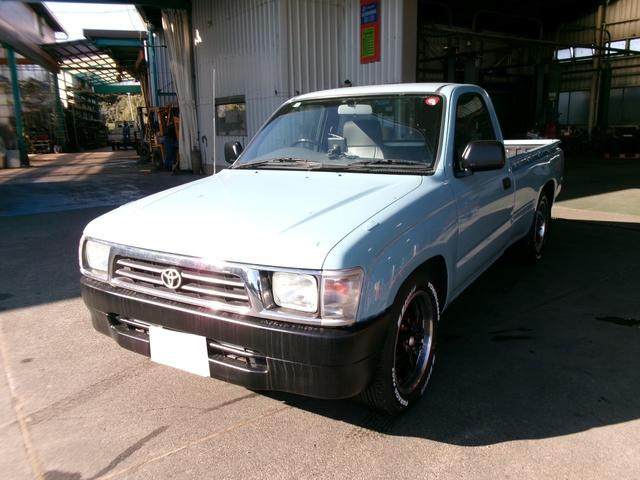 ハイラックス全塗装済み ボンネットトラック AT