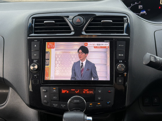 日産 セレナ 2.0 ハイウェイスター Vセレクション+Safety II 4WD 車検2