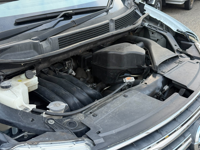 日産 セレナ 2.0 ハイウェイスター Vセレクション+Safety II 4WD 車検2