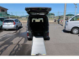 N-BOXカスタム G スロープ L ホンダセンシング 車いす専用装備装着車 純正ナビ フル...