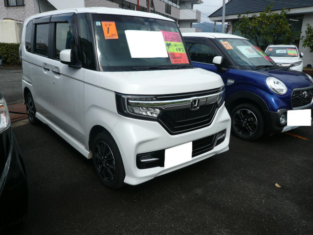N-BOXカスタム G L ホンダセンシング 4WD フルタイム4WD 片側Pスライドドア