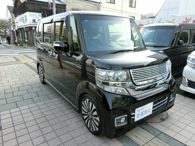 ホンダ N-BOXカスタム 