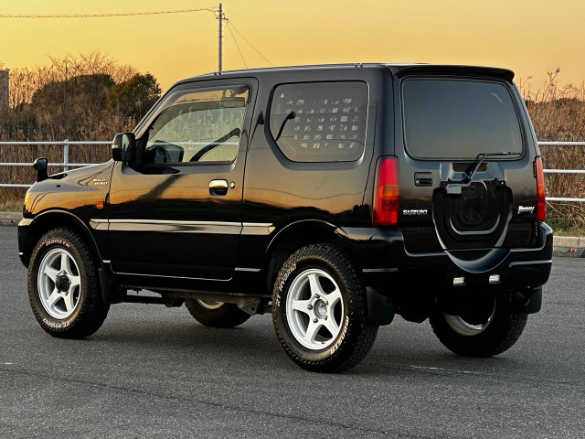 スズキ ジムニー ワイルドウインド 4WD 錆ほぼなし 車検R9年11月 の