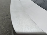 ウイング 色あせ