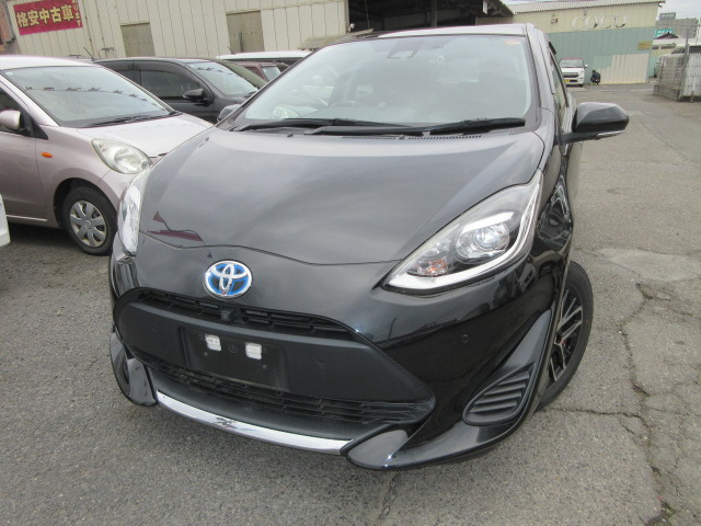 アクア 1.5 S スタイルブラック 全方位モニター 前後ドライブレコーダー（6AA-NHP10）