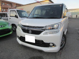 外装は色艶がありキズヘコミの少ない、とても綺麗な車です。現車確認をオススメします。