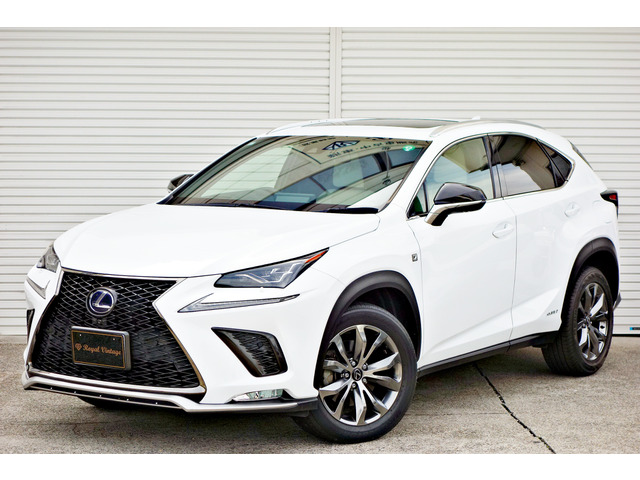 NX300h Fスポーツ 4WDムーンルーフ マークレビンソン