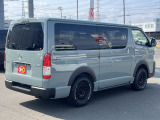 カスタムされたハイエースが勢ぞろい! ローダウン・ちょいアゲ・リフトアップ・エアロや電装系! 車内のシートアレンジ・キャンピング・使い勝手UP便利カスタム・オーディオ系と自社架装♪ ご提案いたします!