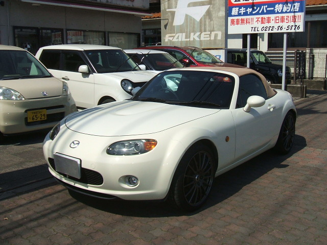 ロードスター  社外18インチアルミ ローダウンサス