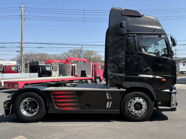 日野 プロフィア トレーラーヘッド 450馬力 ハイルーフ リアエアサス