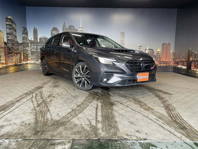 レヴォーグ 1.8 STI スポーツ EX 4WD