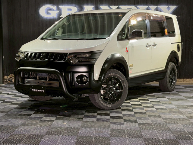 デリカD:5 2.4 G プレミアム 4WD