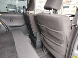 【全国納車OK】 現車をご覧になれないお客様でも、安心してお車をご購入いただける環境を整えております。 色々な角度から撮影したたくさんの画像など豊富な資料送りいたしております。
