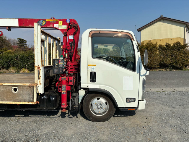 いすゞ エルフ エルフ ユニック3段 ラジコン付 の中古車詳細 (64,100km