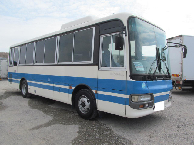 ガーラミオ  事務室車・車椅子リフト