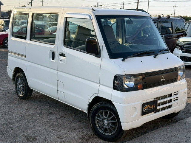 ミニキャブバン CD 4WD エアコン パワステ 社外アルミホイール