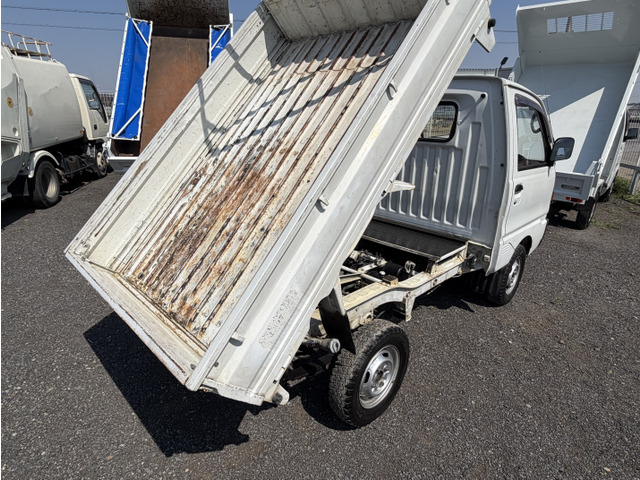 三菱 ミニキャブトラック Vタイプ 4WD の中古車詳細 (83,889km