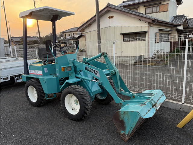 クボタ ホイールローダー RA300 722h