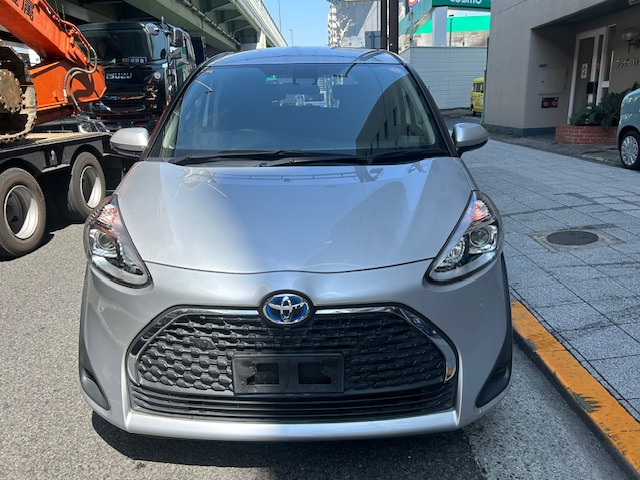 シエンタハイブリッド 1.5 ファンベース X純正ナビ・バックカメラ・ETC付